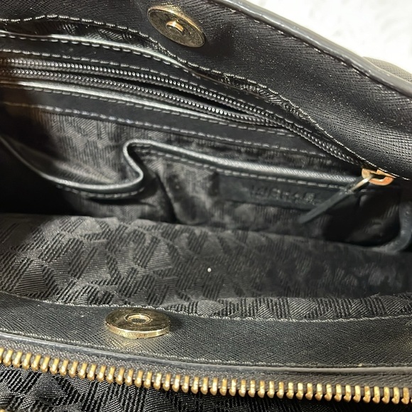 MICHAEL MICHAEL KORS Savannah Medium Saffiano Leather Satchel Black & Gold - Picture 11 of 15